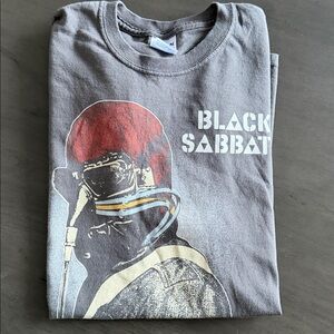 Black Sabbath Graphic ‘Never Say Die’ tee